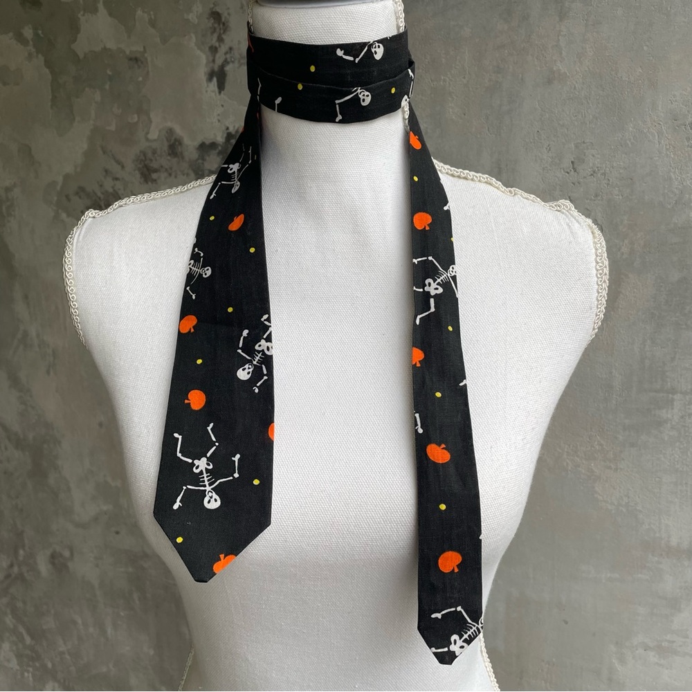 Vintage Handmade Halloween Tie